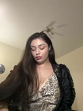 Snapshot of Sweet_Khalifa_ chatting on 02.09.25 Sweet Khalifa online show from 02.09.25