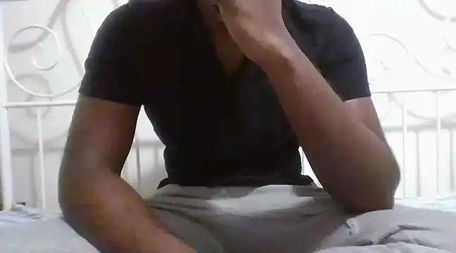 justinme00o7 online show from 03.17.25