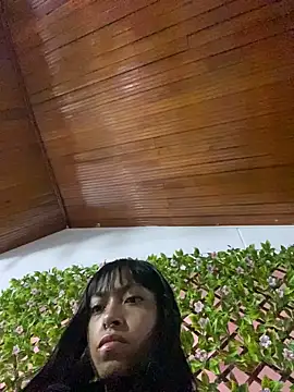 bonnie 18x online show from 01.17.25