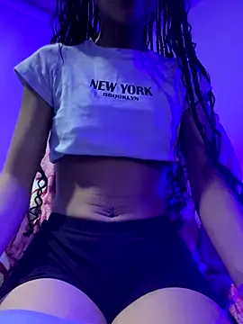 bonnie 18x online show from 11.26.25