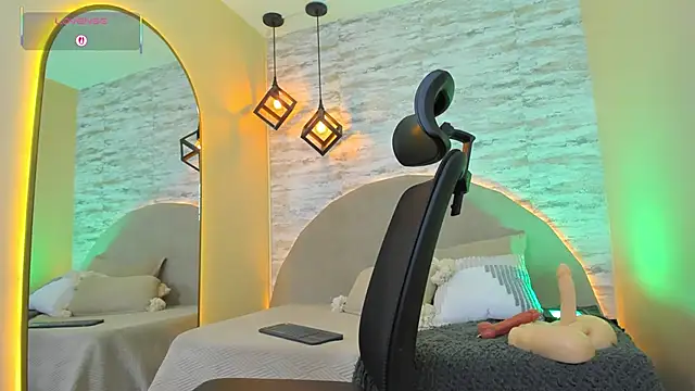 Aron Bolt online show from 03.17.26