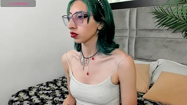 Im gaia online show from 01.28.25