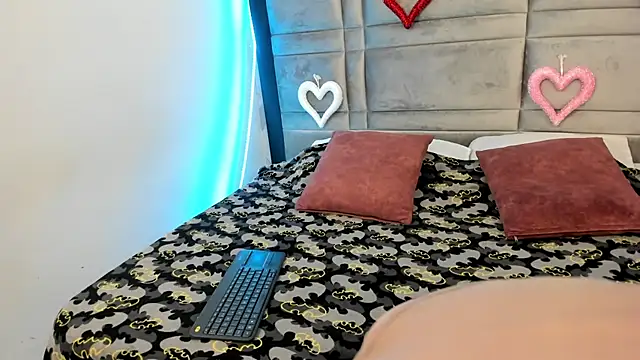 Im gaia online show from 02.12.25