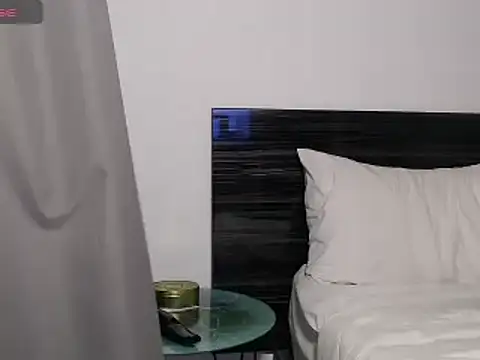 Snapshot of FaustoCock chatting on 02.19.25 FaustoCock online show from 02.19.25