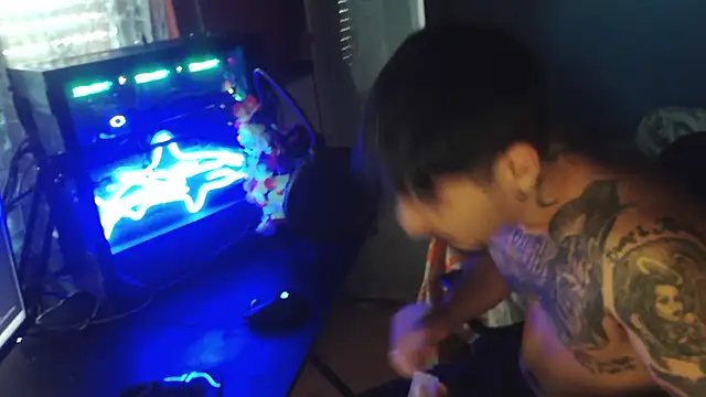 Badboyi1997 online show from 10.07.25