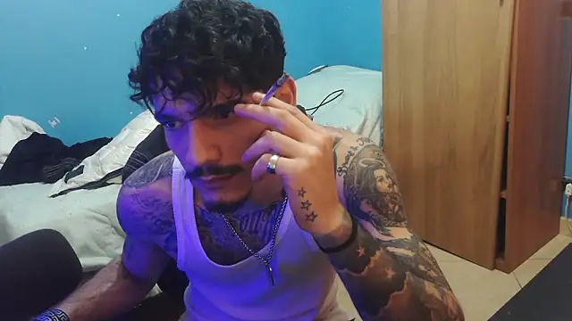 Badboyi1997 online show from 02.13.26