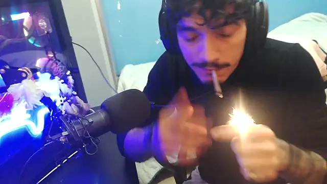 Badboyi1997 online show from 02.15.26