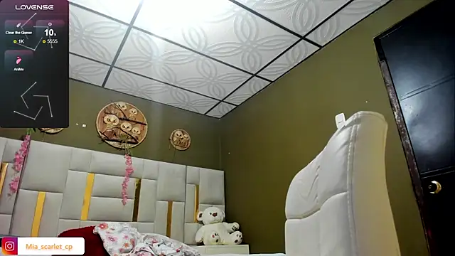 Mia scarlet69 online show from 04.06.26