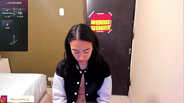 Mia scarlet69 online show from 05.21.26