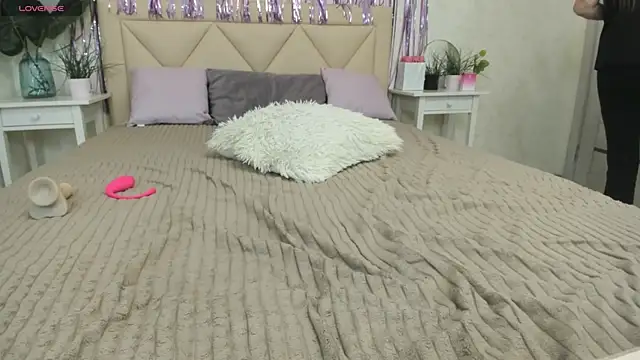 BettyBloom69 online show from 03.03.25