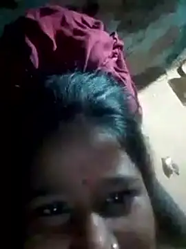 Snapshot of riya_houswife chatting on 11.16.25 riya houswife online show from 11.16.25