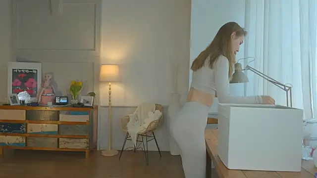 solar bella online show from 02.02.25