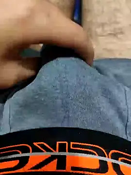 Snapshot of themostnaughtiestguyy chatting on 01.11.25 themostnaughtiestguyy online show from 01.11.25