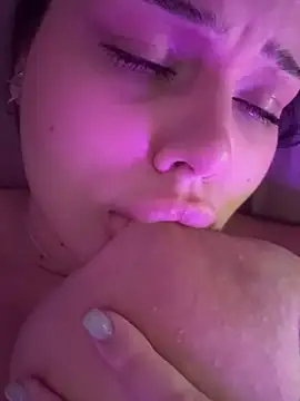 31MoonLight13 online show from 09.13.25