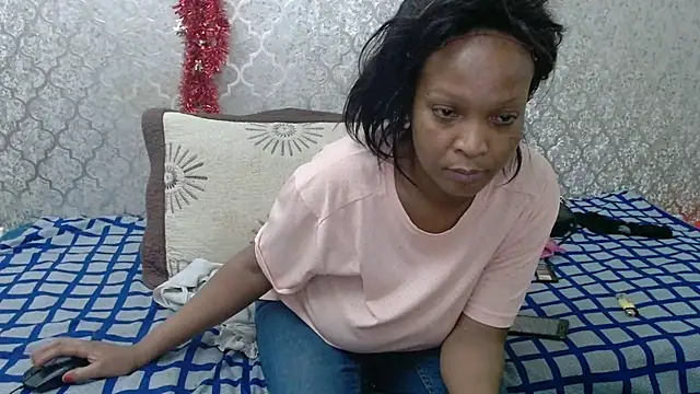 MaximTease24 online show from 03.01.25