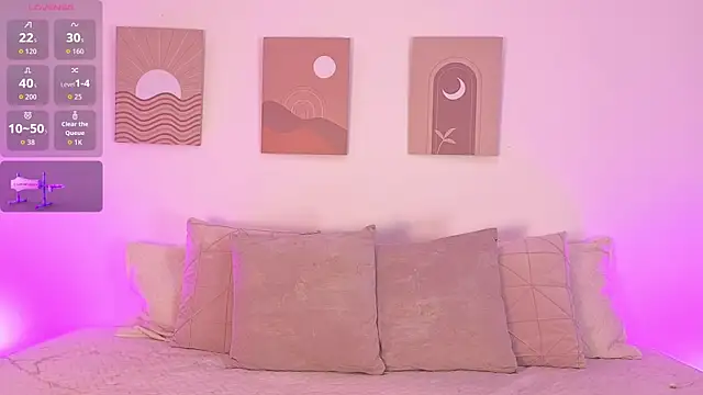 Mia Heartt online show from 01.08.26