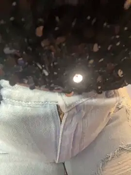 Snapshot of ScarletAss chatting on 01.06.25 ScarletAss online show from 01.06.25