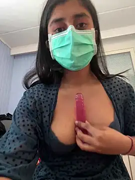 Snapshot of ScarletAss chatting on 01.26.25 ScarletAss online show from 01.26.25