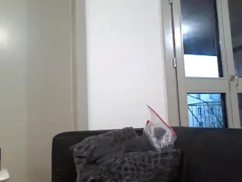 Snapshot of bonbonaumiel chatting on 12.11.24 bonbonaumiel online show from 12.11.24