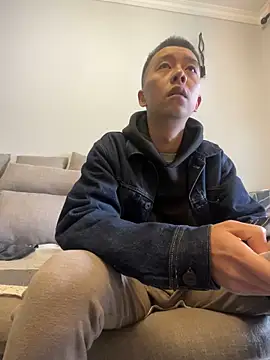 Snapshot of ngg9414 chatting on 02.25.25 ngg9414 online show from 02.25.25