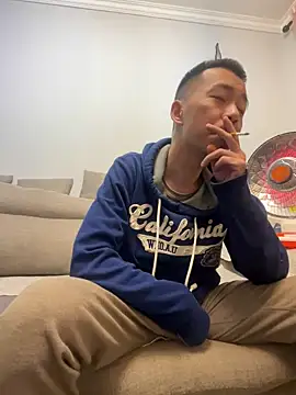 Snapshot of ngg9414 chatting on 03.17.25 ngg9414 online show from 03.17.25