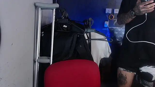 Dereck Dickson online show from 10.21.25