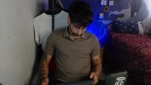 Dereck Dickson online show from 11.22.25