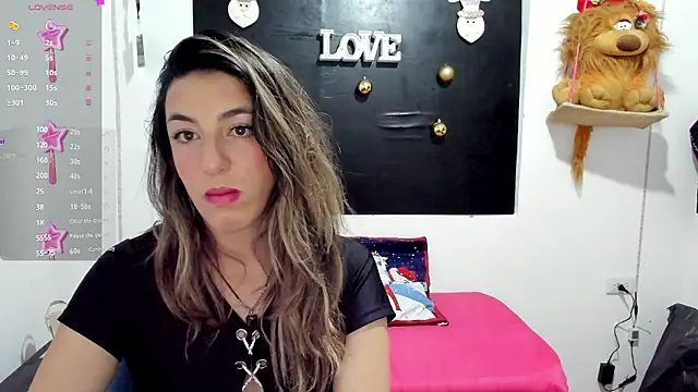 queen-natty online show from 12.04.24