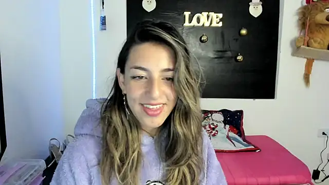 queen-natty online show from 12.12.24