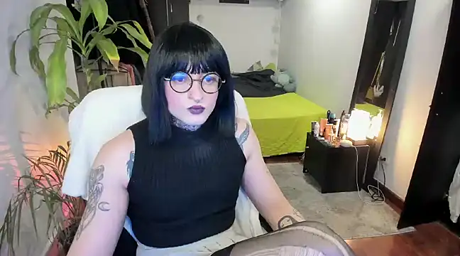 ShiiraVelkor online show from 03.10.25