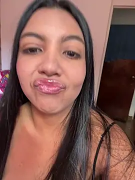 Snapshot of nicole_fisherr chatting on 06.27.26 nicole fisherr online show from 06.27.26