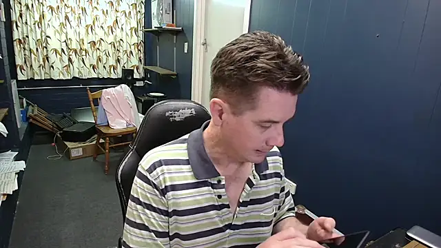 tilobinder online show from 04.05.26