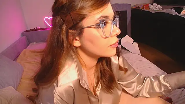 CutiePie3 online show from 12.12.24