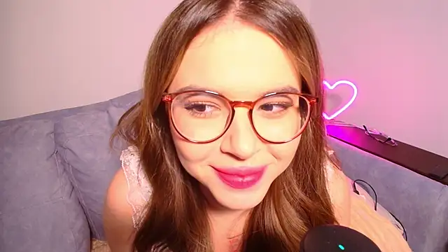 Snapshot of CutiePie3 chatting on 12.26.24 CutiePie3 online show from 12.26.24