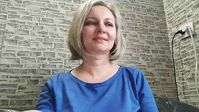 EdithManning online show from 03.11.25