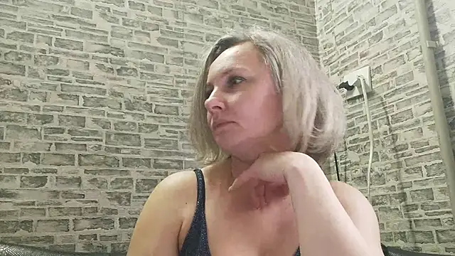 EdithManning online show from 03.17.25