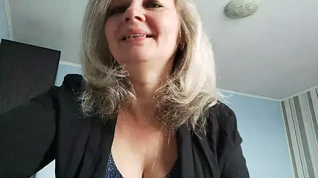 EdithManning online show from 03.08.26