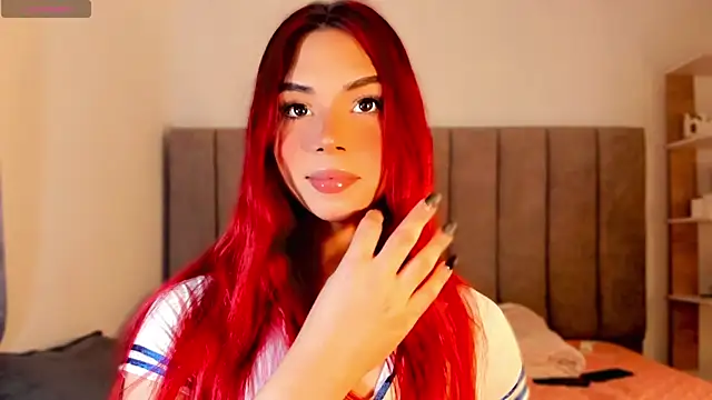Snapshot of SexyValeriaa chatting on 06.28.26 SexyValeriaa online show from 06.28.26