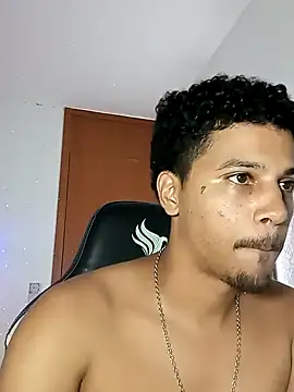 Snapshot of gugao666 chatting on 12.13.24 gugao666 online show from 12.13.24