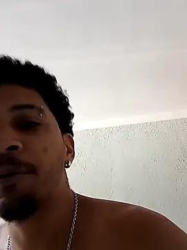 Snapshot of gugao666 chatting on 12.17.24 gugao666 online show from 12.17.24