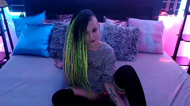 EdgesOfReality online show from 12.17.25