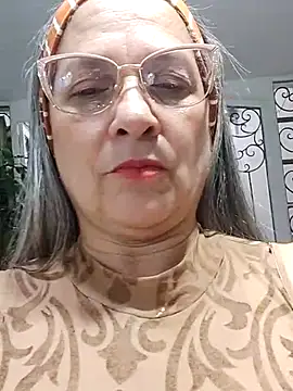 miisevvie  online show from 02.28.25