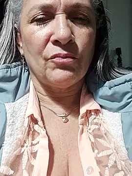 miisevvie  online show from 03.02.25