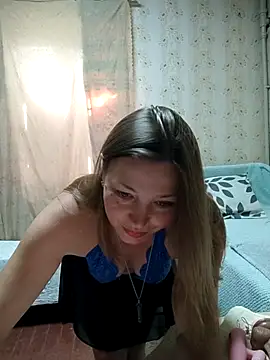 Snapshot of VselenaSun402 chatting on 08.04.26 VselenaSun402 online show from 08.04.26