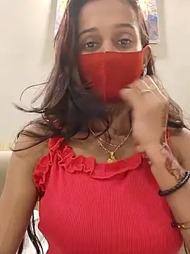 Snapshot of Oleevia chatting on 12.02.24 Oleevia online show from 12.02.24