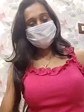 Snapshot of Oleevia chatting on 12.18.24 Oleevia online show from 12.18.24