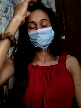 Snapshot of Oleevia chatting on 01.21.25 Oleevia online show from 01.21.25