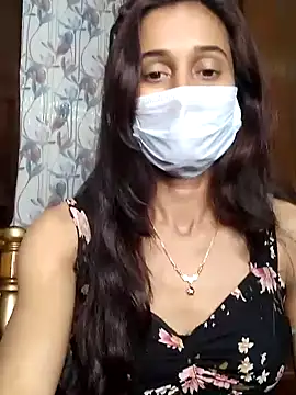 Snapshot of Oleevia chatting on 01.26.25 Oleevia online show from 01.26.25