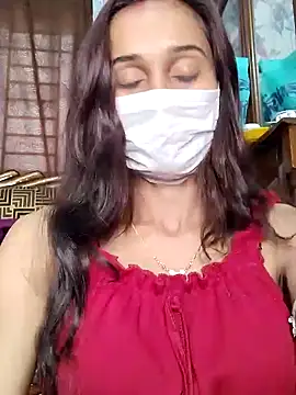 Snapshot of Oleevia chatting on 01.29.25 Oleevia online show from 01.29.25