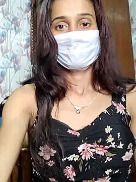 Snapshot of Oleevia chatting on 02.01.25 Oleevia online show from 02.01.25